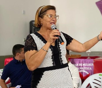 Vice-prefeita de Inhambupe confirma pré-candidatura à prefeitura em 2024