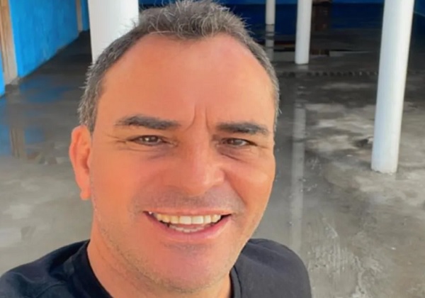 Assessor de secretário atira contra vice-prefeito