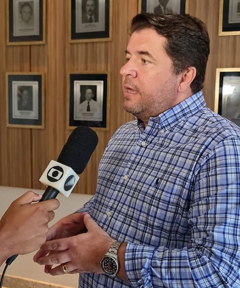 Prefeito Manoelito Argôlo de Entre Rios tem a melhor avaliação de mandato no segundo semestre de 2023 do Território; Entenda
