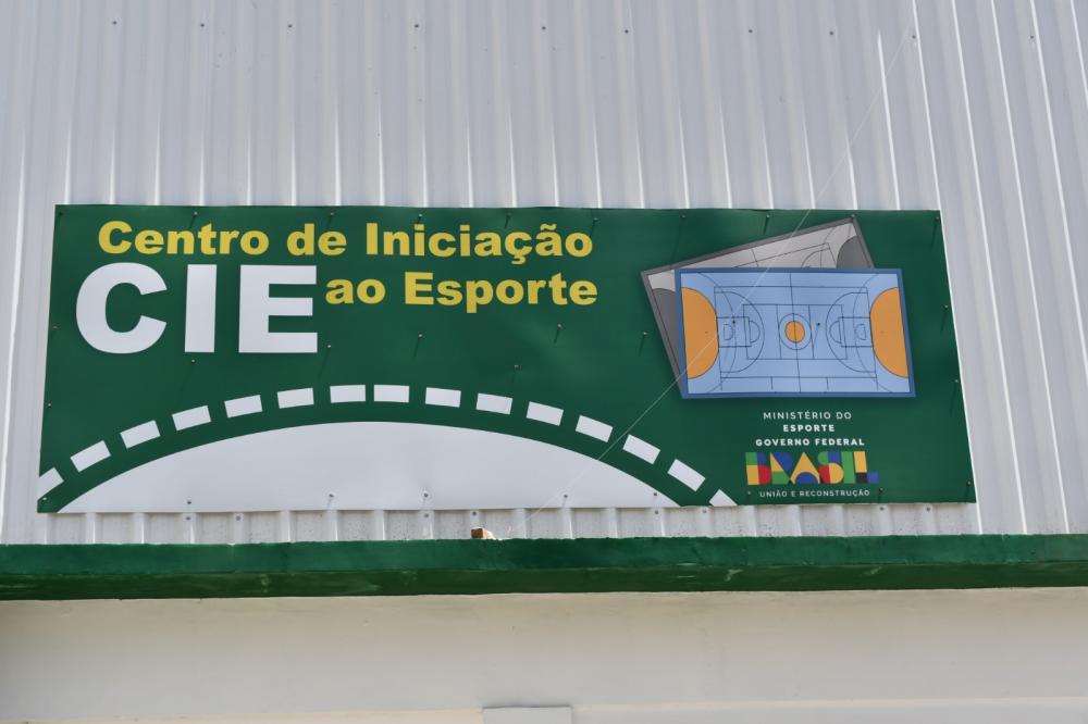 Centro de Iniciação ao Esporte é entregue à população alagoinhense