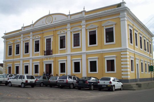Prefeitura baiana abre 120 vagas com salários de até R$ 3,1 mil