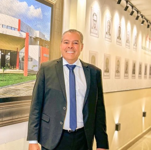 Governo Joaquim Neto poderá gastar mais de 200 mil reais de aluguel para Secretaria no município