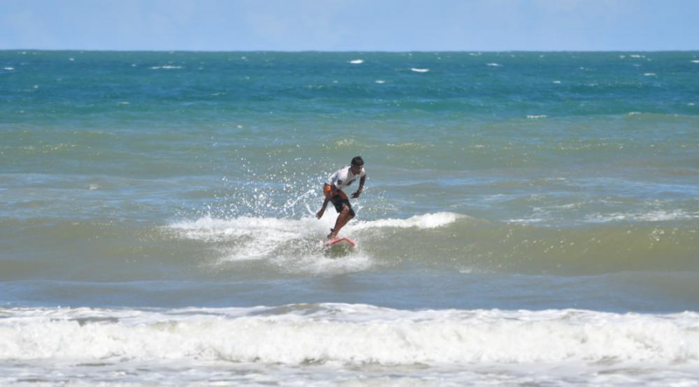 Primeiro dia de programação esportiva do Verão Sergipe 2024 reuniu diversas modalidades na Caueira neste sábado, 13