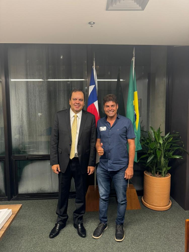 Pré-candidato a Prefeito Paulo Assuitt se reúne com Deputado que mais investiu em Jandaíra para discutir o futuro