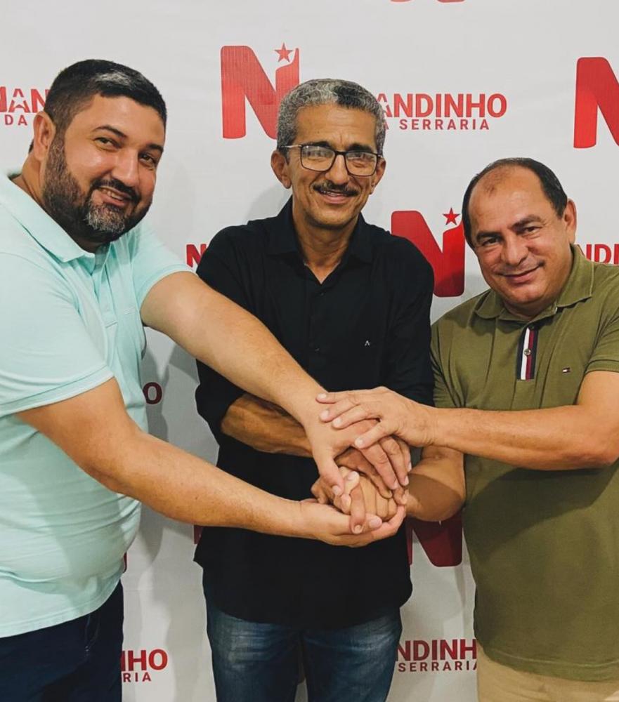 Ex-vice-prefeito Djalma Brito entra para o grupo de reeleição do Prefeito Nandinho da Serraria
