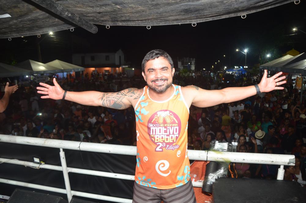 Primeiro dia da lavagem do padroeiro de São José do Avena movimenta o município e arrasta uma multidão