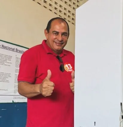 Nandinho da Serraria é reeleito Prefeito de Esplanada