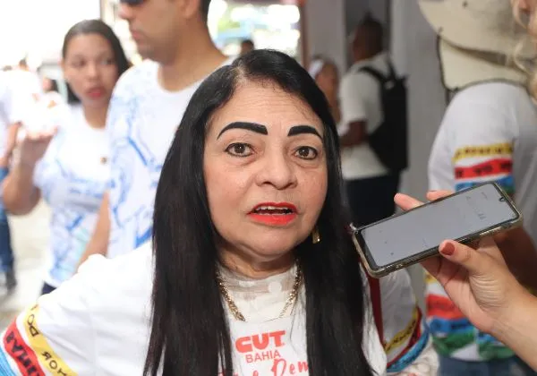 Moema critica Débora por cancelar São João em Lauro: ‘Não é por falta de recurso’