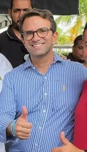 Prefeito Hugo poderá gastar mais de 5 milhões com locação de máquinas e veículos para o município de Inhambupe