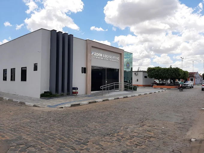 Contas de 2022 da Câmara de Crisópolis são julgadas irregulares