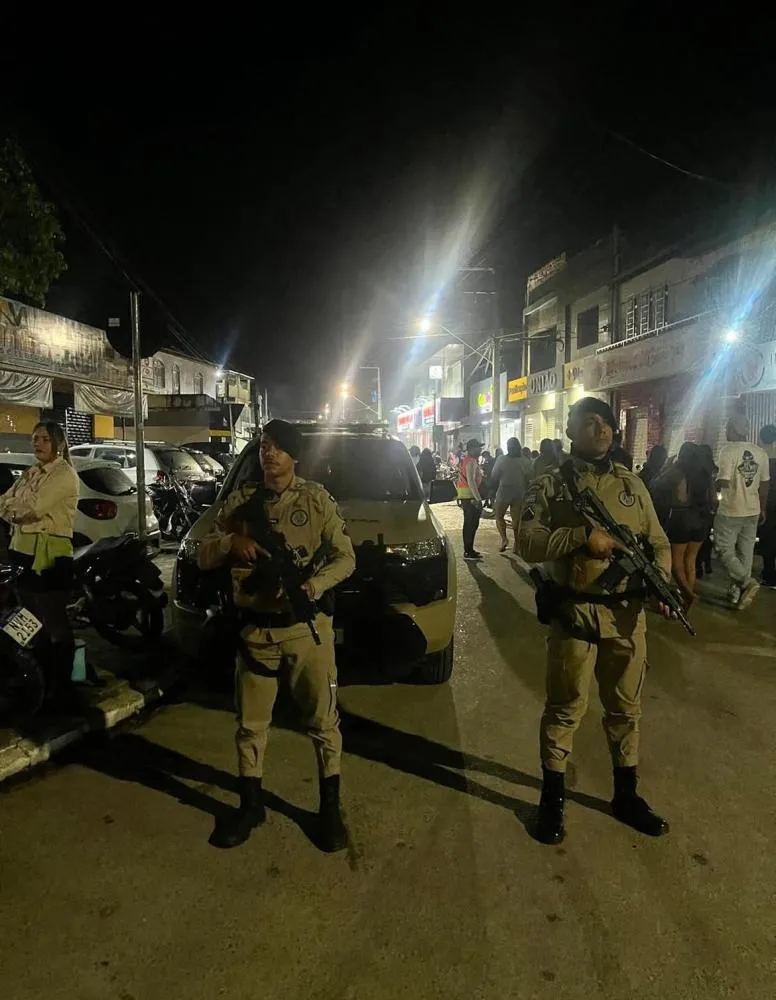PM intensifica blitz educativa em Entre Rios, Cardeal da Silva e Esplanada
