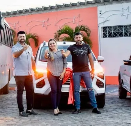 Educação de Crisópolis avança com a aquisição de três novos veículos 0km