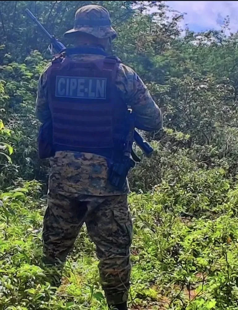 Deu ruim na fuga: Operação Força Total intercepta suspeito com drogas e dinheiro em Esplanada