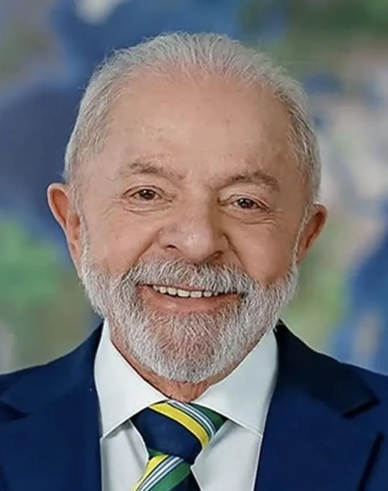 Lula vence em Esplanada com ampla vantagem, enquanto Flávio Bolsonaro fica com 23,11% dos votos