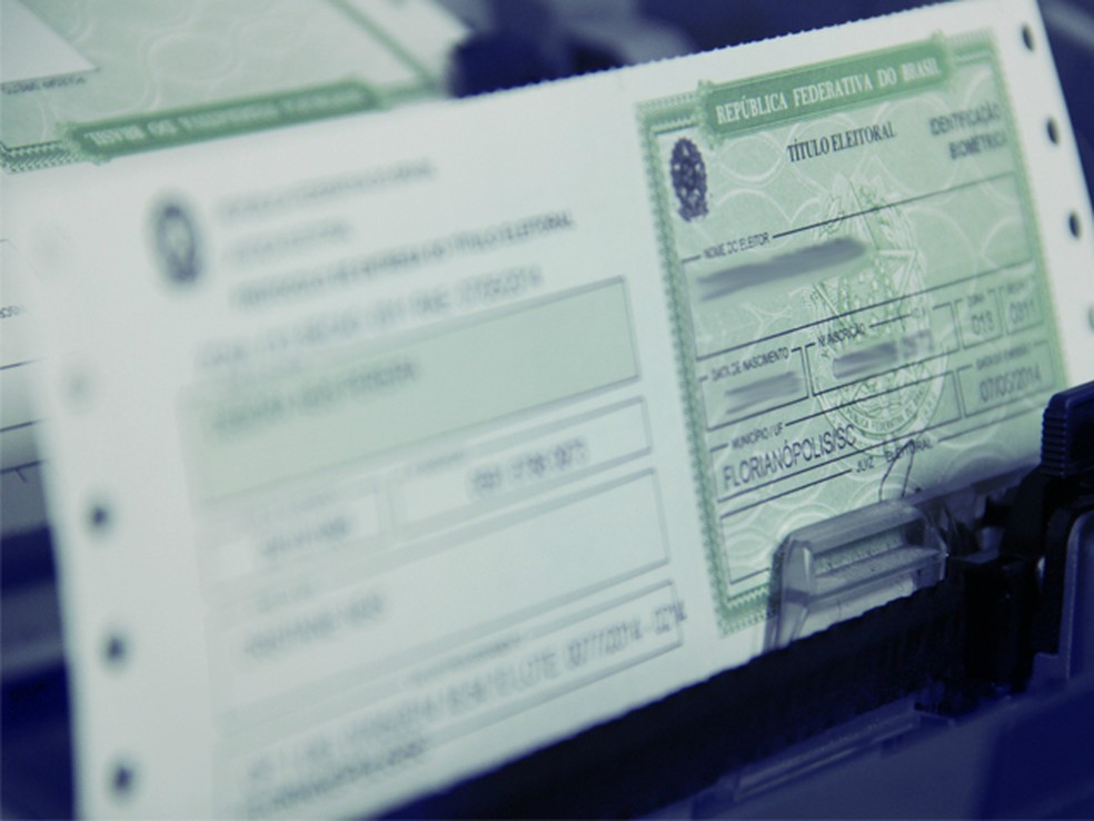 Baianos com títulos cancelados podem regularizar situação pela internet; confira