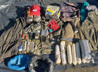  Explosivos e equipamentos usados para assaltar bancos são apreendidos pela polícia em Pojuca