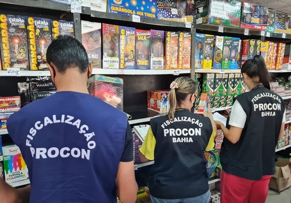 Procon-BA inicia fiscalização de lojas de fogos de artifício em Salvador e Lauro de Freitas