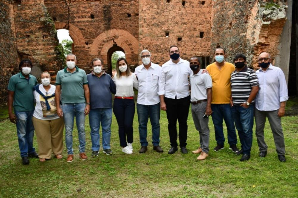 Potencial turístico de Alagoinhas em pauta na visita do Secretário Estadual de Turismo ao município