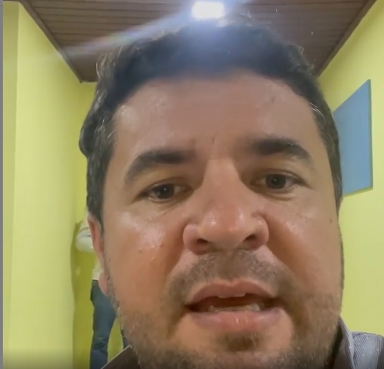 Júnior Argôlo prova sopa e fala do projeto aquecendo vidas a famílias em vulnerabilidade social de Entre Rios