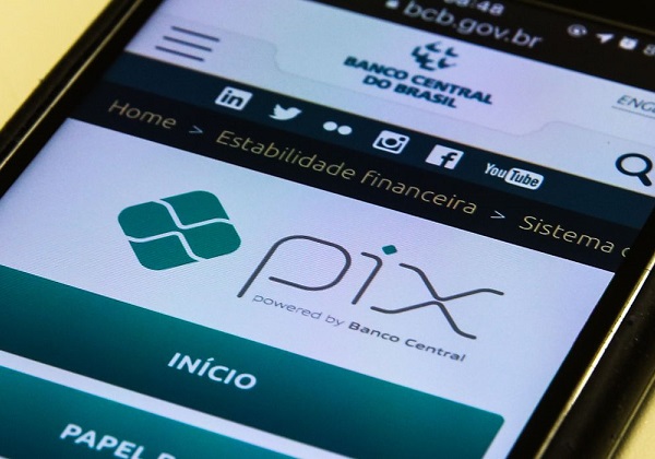 Pix terá medidas de segurança para coibir sequestros e roubos