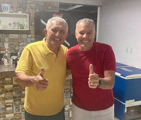Prefeito de Alagoinhas Joaquim Neto confirma apoio do ex-prefeito de Catu Gera Requião para candidatura de sua esposa a Deputada Estadual