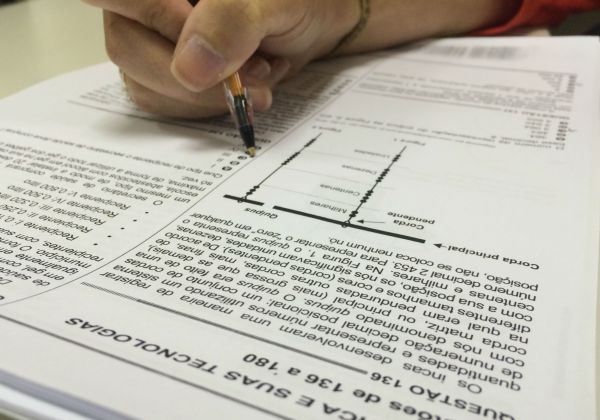 MEC abre inscrição do Enem com gratuidade para alunos que faltaram em 2020